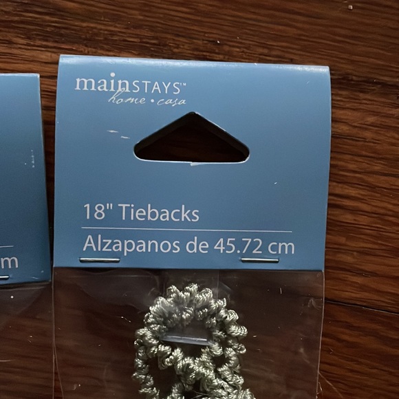 NWT Mainstays curtain drape tiebacks. 18”. Lot Set of 3 - Picture 3 of 7